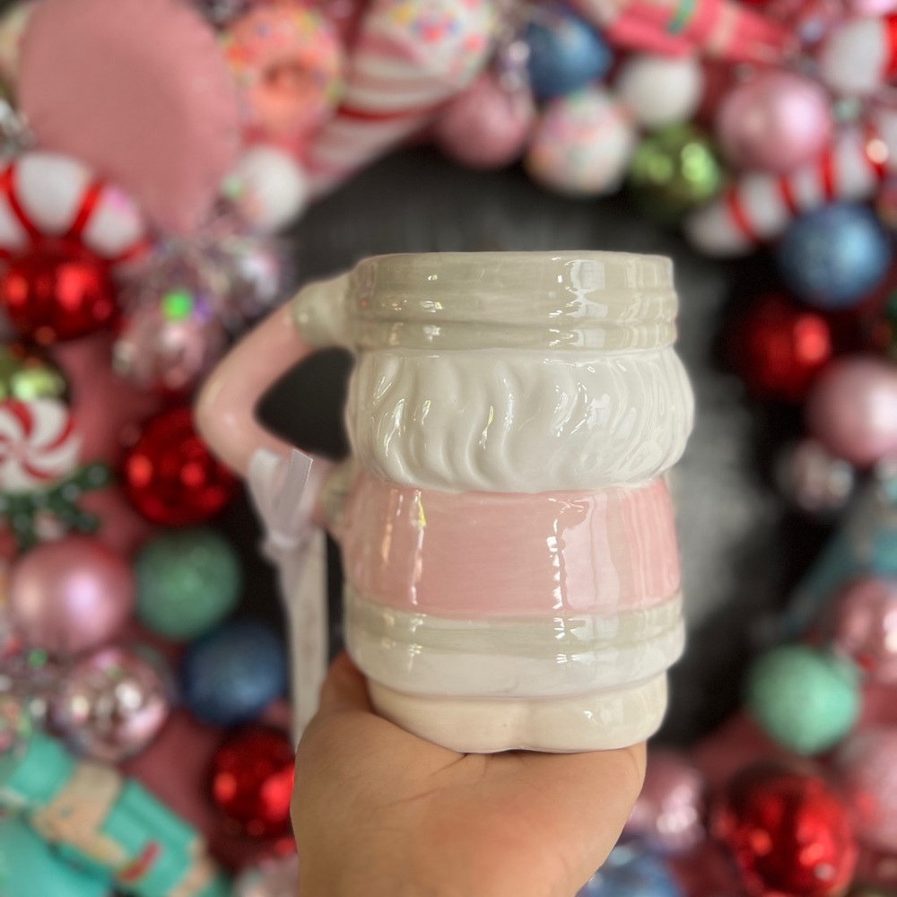 ✨NEW🩰Arlington Designs Pink Nutcracker Christmas Mug🎄 - Picture 3 of 8